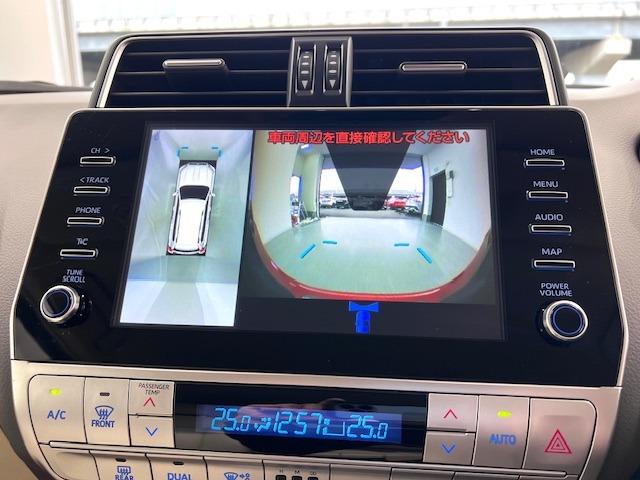 ランドクルーザープラド ＴＸ　Ｌパッケージ　ベージュ革　全方位カメラ　ＢＳＭ　ＥＴＣ２．０　ＴＲＤエアロ　リヤスポイラー　１９インチＡＷ　トノカバー　ＭＯＰルーフレール　前後方衝突軽減ブレーキ　純正フロアマット・バイザー（11枚目）