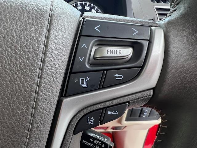 ランドクルーザープラド ＴＸ　Ｌパッケージ　ベージュ革　全方位カメラ　ＢＳＭ　ＥＴＣ２．０　ＴＲＤエアロ　リヤスポイラー　１９インチＡＷ　トノカバー　ＭＯＰルーフレール　前後方衝突軽減ブレーキ　純正フロアマット・バイザー（21枚目）