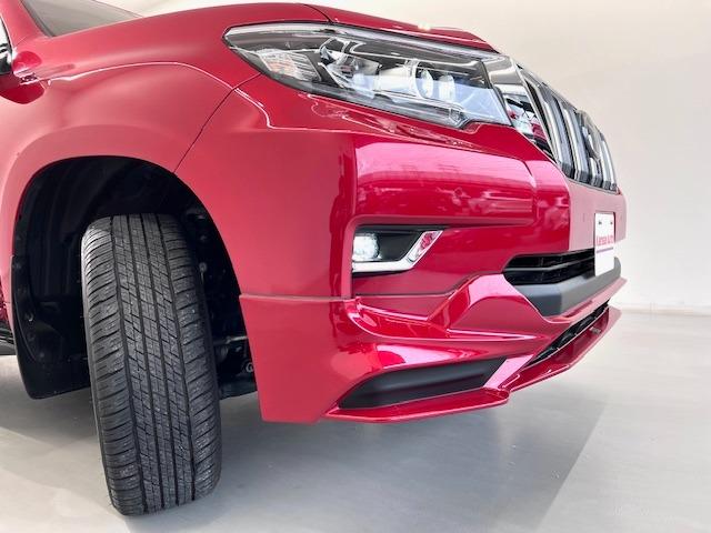 ランドクルーザープラド ＴＸ　Ｌパッケージ　ベージュ革　全方位カメラ　ＢＳＭ　ＥＴＣ２．０　ＴＲＤエアロ　リヤスポイラー　１９インチＡＷ　トノカバー　ＭＯＰルーフレール　前後方衝突軽減ブレーキ　純正フロアマット・バイザー（48枚目）