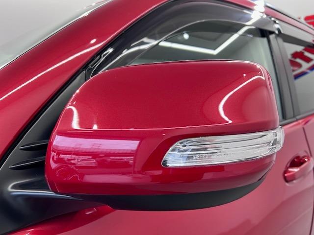 ランドクルーザープラド ＴＸ　Ｌパッケージ　ベージュ革　全方位カメラ　ＢＳＭ　ＥＴＣ２．０　ＴＲＤエアロ　リヤスポイラー　１９インチＡＷ　トノカバー　ＭＯＰルーフレール　前後方衝突軽減ブレーキ　純正フロアマット・バイザー（57枚目）