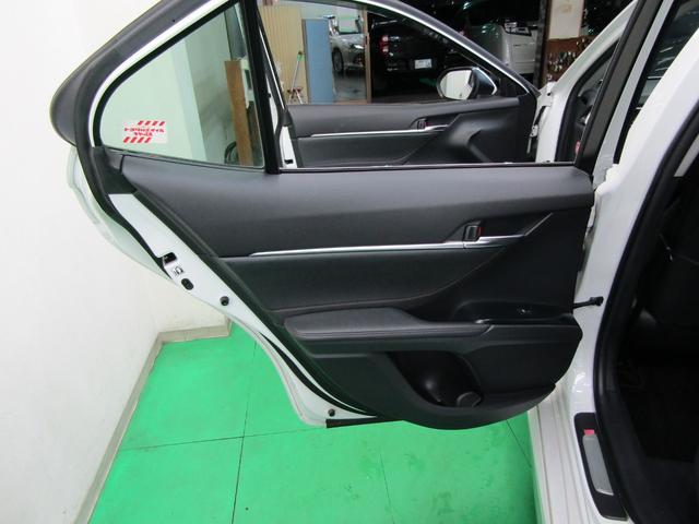 カムリ Ｇレザーパッケージ　ＴＳＳ　ムーンルーフ　モデエアロ　８インチＳＤナビ　ブルーレイ　Ｂｌｕｅｔｏｏｔｈ　バックカメラ　ＥＴＣ　スマートキー　オートライト　ＬＥＤヘッド　フォグ　レザーシート　シートヒーター　Ｐシート（39枚目）