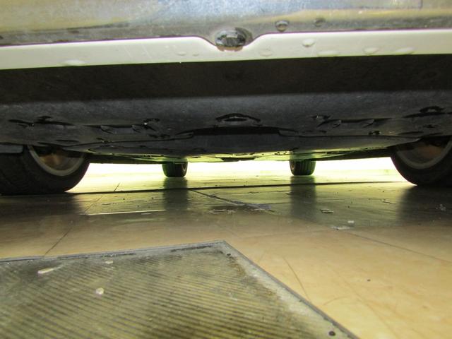 カムリ Ｇレザーパッケージ　ＴＳＳ　ムーンルーフ　モデエアロ　８インチＳＤナビ　ブルーレイ　Ｂｌｕｅｔｏｏｔｈ　バックカメラ　ＥＴＣ　スマートキー　オートライト　ＬＥＤヘッド　フォグ　レザーシート　シートヒーター　Ｐシート（50枚目）