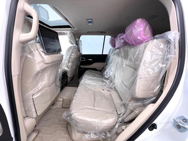 ランドクルーザー ZX JBL 後席M 電動Rデフ クルBOX 空気圧 寒冷地 ITSコネクト MODELLISTAエアロ MOPルーフレール トノカバー 純正フロアマット BSM HUD HDMI AppleCarplay(47枚目)