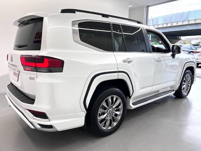 ランドクルーザー ZX JBL 後席M 電動Rデフ クルBOX 空気圧 寒冷地 ITSコネクト MODELLISTAエアロ MOPルーフレール トノカバー 純正フロアマット BSM HUD HDMI AppleCarplay(55枚目)