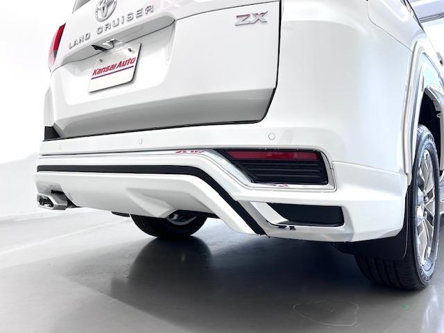 ランドクルーザー ZX JBL 後席M 電動Rデフ クルBOX 空気圧 寒冷地 ITSコネクト MODELLISTAエアロ MOPルーフレール トノカバー 純正フロアマット BSM HUD HDMI AppleCarplay(66枚目)