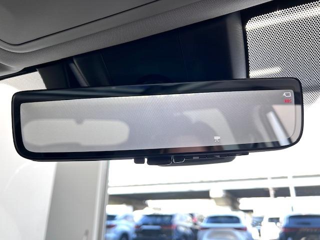 RAV4 G Zパッケージ 10.5DA 全周囲モニター パノラマルーフ MODELLISTAエアロ デジタルミラー BSM HDMI入力端子 電動バックドア 純正前後ドラレコ 19インチAW シートヒータークーラー 純正マット(13枚目)