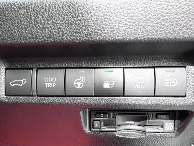 RAV4 G Zパッケージ 10.5DA 全周囲モニター パノラマルーフ MODELLISTAエアロ デジタルミラー BSM HDMI入力端子 電動バックドア 純正前後ドラレコ 19インチAW シートヒータークーラー 純正マット(17枚目)