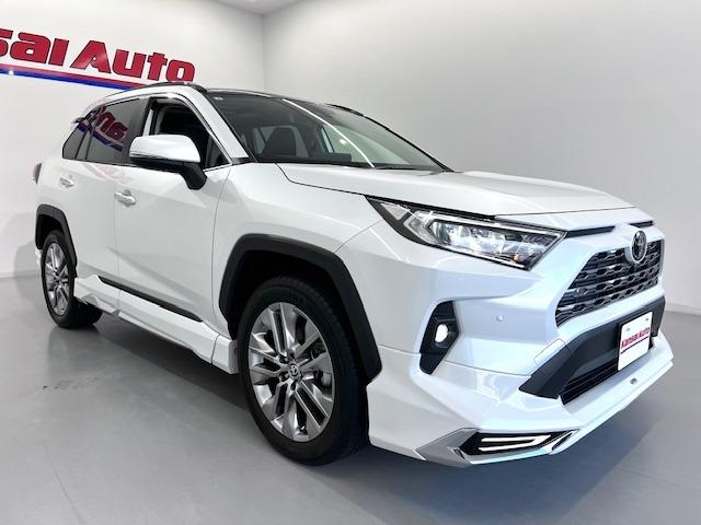 RAV4 G Zパッケージ 10.5DA 全周囲モニター パノラマルーフ MODELLISTAエアロ デジタルミラー BSM HDMI入力端子 電動バックドア 純正前後ドラレコ 19インチAW シートヒータークーラー 純正マット(46枚目)