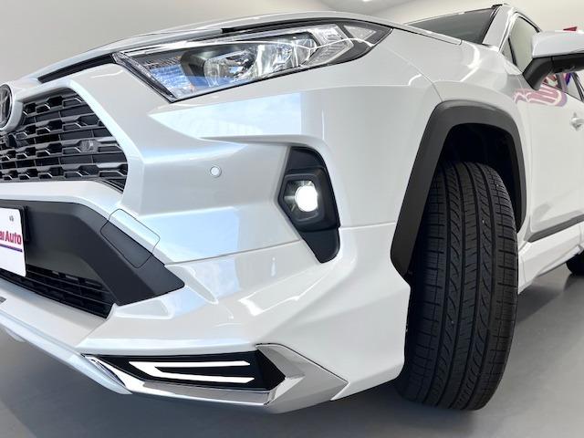 RAV4 G Zパッケージ 10.5DA 全周囲モニター パノラマルーフ MODELLISTAエアロ デジタルミラー BSM HDMI入力端子 電動バックドア 純正前後ドラレコ 19インチAW シートヒータークーラー 純正マット(53枚目)