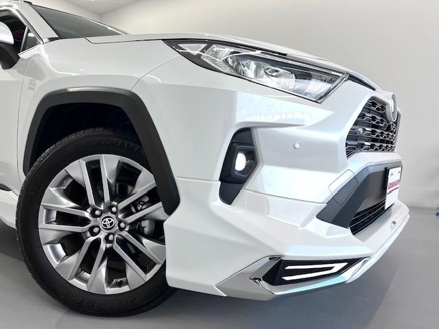 RAV4 G Zパッケージ 10.5DA 全周囲モニター パノラマルーフ MODELLISTAエアロ デジタルミラー BSM HDMI入力端子 電動バックドア 純正前後ドラレコ 19インチAW シートヒータークーラー 純正マット(56枚目)