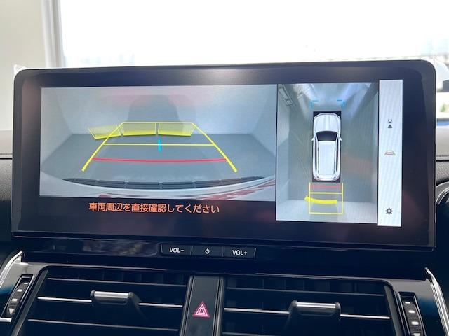 ランドクルーザー ＧＲスポーツ　ＪＢＬ　リヤエンタ　電動リヤデフ　クールＢＯＸ　寒冷地仕様　空気圧センサ　ＩＴＳコネクト　トノカバー　ＭＯＰルーフレール　ＧＲ専用マット　サンルーフ　赤黒内装　ＢＳＭ　ＨＵＤ　７人　マイナーチェンジ型（12枚目）