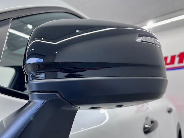 ランドクルーザー ＧＲスポーツ　ＪＢＬ　リヤエンタ　電動リヤデフ　クールＢＯＸ　寒冷地仕様　空気圧センサ　ＩＴＳコネクト　トノカバー　ＭＯＰルーフレール　ＧＲ専用マット　サンルーフ　赤黒内装　ＢＳＭ　ＨＵＤ　７人　マイナーチェンジ型（67枚目）