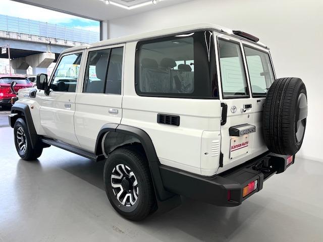 ランドクルーザー７０ ＡＸ　登録済未使用車　純正７型ナビ　バックモニター　ＵＳＢ接続　バックモニター付防眩ミラー　デフロック　オートマチックハイビーム　ＬＥＤヘッドライト　パワーヒーター　衝突軽減ブレーキ（36枚目）