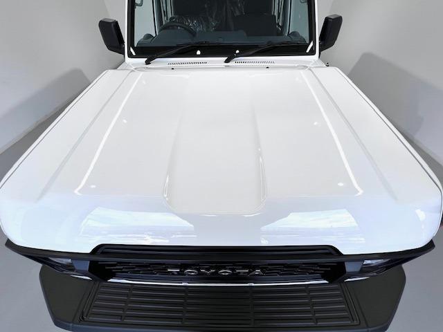 ランドクルーザー７０ ＡＸ　登録済未使用車　純正７型ナビ　バックモニター　ＵＳＢ接続　バックモニター付防眩ミラー　デフロック　オートマチックハイビーム　ＬＥＤヘッドライト　パワーヒーター　衝突軽減ブレーキ（43枚目）