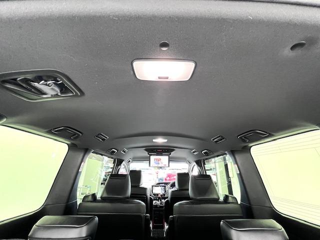 ヴォクシー ＺＳ　煌ＩＩＩ　ＭＯＤＥＬＬＩＳＴＡエアロ　シグネチャーイルミ　純正１０型ナビ　１２．１型後席モニター　ＥＴＣ２．０　両側電動スライド　バックモニター　純正フロアマット・バイザー　衝突軽減ブレーキ　ＬＥＤライト（36枚目）