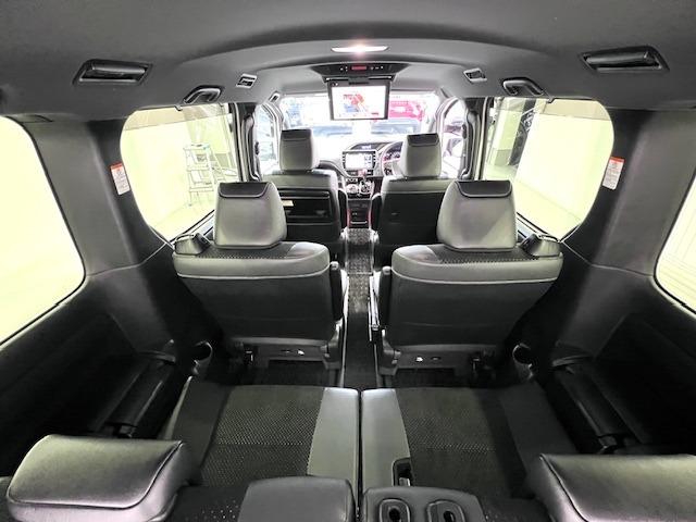 ヴォクシー ＺＳ　煌ＩＩＩ　ＭＯＤＥＬＬＩＳＴＡエアロ　シグネチャーイルミ　純正１０型ナビ　１２．１型後席モニター　ＥＴＣ２．０　両側電動スライド　バックモニター　純正フロアマット・バイザー　衝突軽減ブレーキ　ＬＥＤライト（37枚目）