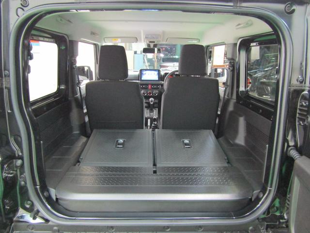 ジムニー ＸＣ　１オーナー　スズキセーフティ　９インチＤオーディオ　Ｂｌｕｅｔｏｏｔｈ　ソナー　１６アルミ　バックカメラ　クルコン　ヘッドウォッシャー　スマートキー　オートライト　ＬＥＤヘッド　フォグ　シートヒーター（11枚目）