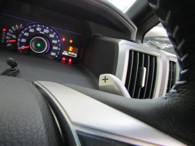 ステップワゴンスパーダ Ｚ　クールスピリット　ワンオーナー　ＥＴＣ　９インチナビ　フルセグ　ＣＤ　ＤＶＤ　バックカメラ　Ａストップ　クルコン　Ｐシフト　スマートキー　Ｐスタート　オートライト　ＨＩＤ　フォグ　両側電動ドア　ハーフレザー　１７アルミ（21枚目）