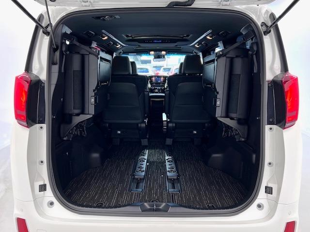 アルファードハイブリッド S タイプゴールドIII サンルーフ 純正DA デジタルインナーミラー BSM ETC バックカメラ 3眼LED 寒冷地仕様 スペアタイヤ 1500W給電 パワーバックドア 両側パワースライド 純正マット ワンオーナー(8枚目)