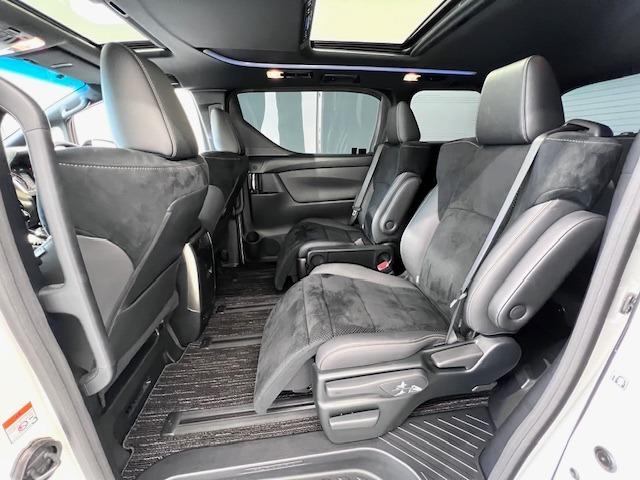 アルファードハイブリッド S タイプゴールドIII サンルーフ 純正DA デジタルインナーミラー BSM ETC バックカメラ 3眼LED 寒冷地仕様 スペアタイヤ 1500W給電 パワーバックドア 両側パワースライド 純正マット ワンオーナー(36枚目)