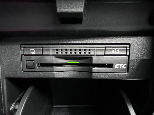 【ＥＴＣ】　高速通行料金も安くなりますし、料金所もノンストップ通過できて、一石二鳥です！