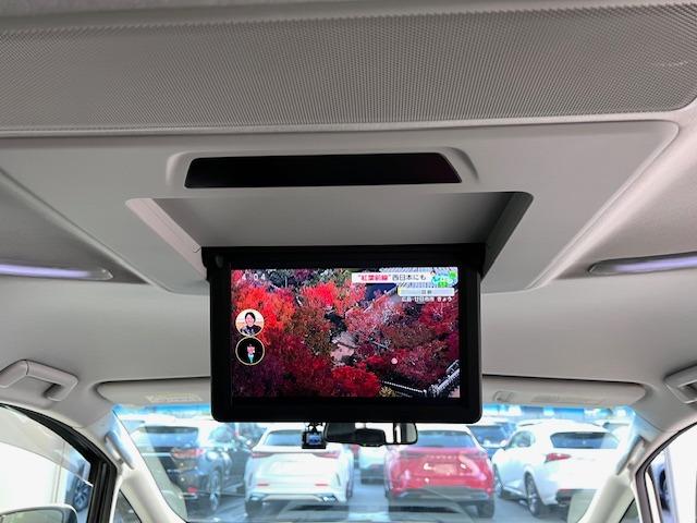 ヴェルファイア ３．５ＺＡ　Ｇエディション　ＪＢＬ　メーカーナビ　全方位モニター　リヤエンターテイメント　ＥＴＣ　衝突軽減ブレーキ　両側電動スライド　パワーバックドア　前後ドライブレコーダー　ＵＳＢ・ＨＤＭＩ　スペアタイヤ　ワンオーナー（10枚目）