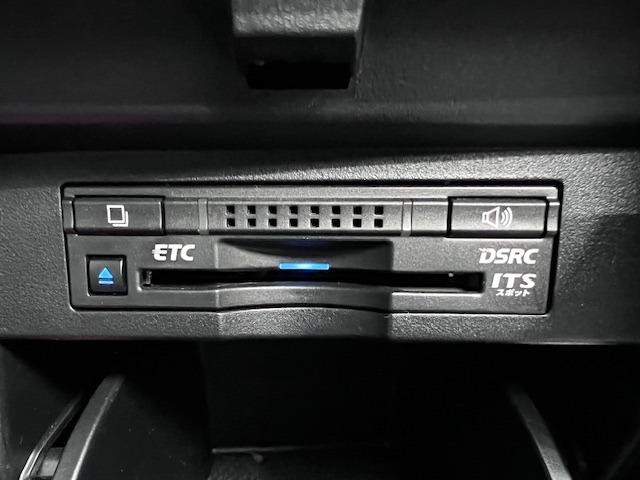 ヴェルファイア ３．５ＺＡ　Ｇエディション　ＪＢＬ　メーカーナビ　全方位モニター　リヤエンターテイメント　ＥＴＣ　衝突軽減ブレーキ　両側電動スライド　パワーバックドア　前後ドライブレコーダー　ＵＳＢ・ＨＤＭＩ　スペアタイヤ　ワンオーナー（11枚目）