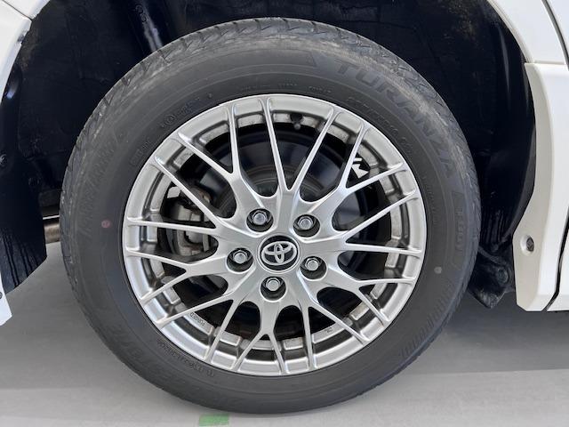 ヴォクシー ハイブリッドＺＳ　煌ＩＩＩ　ＭＯＤＥＬＬＩＳＴＡエアロ　シグネチャーイルミ　純正１０型ナビ　１２．１型後席モニター　シートヒーター　ＥＴＣ　衝突軽減ブレーキ　両側パワースライド　純正フロアマット・バイザー　ハーフレザー（61枚目）