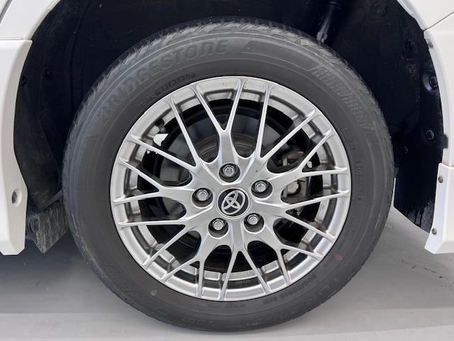 ヴォクシー ハイブリッドＺＳ　煌ＩＩＩ　ＭＯＤＥＬＬＩＳＴＡエアロ　シグネチャーイルミ　純正１０型ナビ　１２．１型後席モニター　シートヒーター　ＥＴＣ　衝突軽減ブレーキ　両側パワースライド　純正フロアマット・バイザー　ハーフレザー（62枚目）