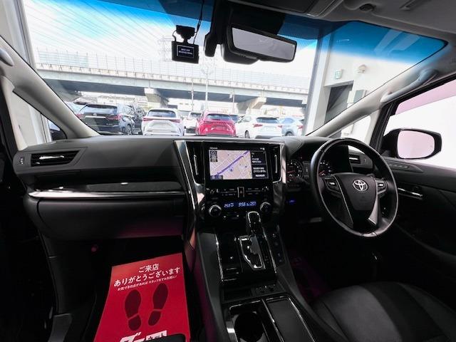 アルファード ２．５Ｓ　Ｃパッケージ　ＪＢＬ　全方位モニター　リヤエンタ　サンルーフ　デジタルミラー　ＢＳＭ　ＥＴＣ２．０　ＭＯＤＥＬＬＩＳＴＡエアロ　ＵＳＢ・ＨＤＭＩ　純正フロアマット・バイザー　前後ドライブレコーダー　３眼ＬＥＤ（43枚目）