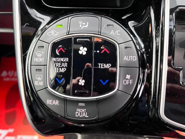 ヴォクシー ＺＳ　煌ＩＩ　ＭＯＤＥＬＬＩＳＴＡエアロ　純正１０型ナビ　バックモニター　ＥＴＣ　フルセグ　Ｂｌｕｅｔｏｏｔｈ　両側電動スライド　衝突軽減　前後ドラレコ　コーナーセンサ　後席オートＡ／Ｃ　純正フロアマット・バイザー（18枚目）