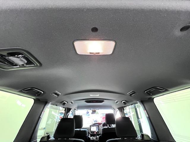 ヴォクシー ＺＳ　煌ＩＩ　ＭＯＤＥＬＬＩＳＴＡエアロ　純正１０型ナビ　バックモニター　ＥＴＣ　フルセグ　Ｂｌｕｅｔｏｏｔｈ　両側電動スライド　衝突軽減　前後ドラレコ　コーナーセンサ　後席オートＡ／Ｃ　純正フロアマット・バイザー（38枚目）