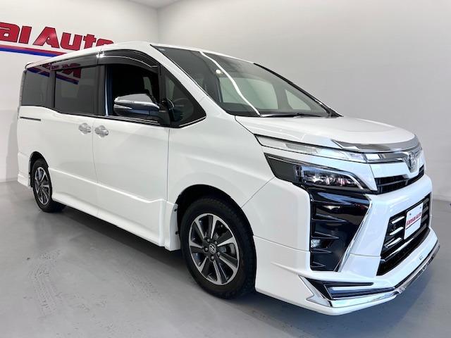 ヴォクシー ＺＳ　煌ＩＩ　ＭＯＤＥＬＬＩＳＴＡエアロ　純正１０型ナビ　バックモニター　ＥＴＣ　フルセグ　Ｂｌｕｅｔｏｏｔｈ　両側電動スライド　衝突軽減　前後ドラレコ　コーナーセンサ　後席オートＡ／Ｃ　純正フロアマット・バイザー（42枚目）