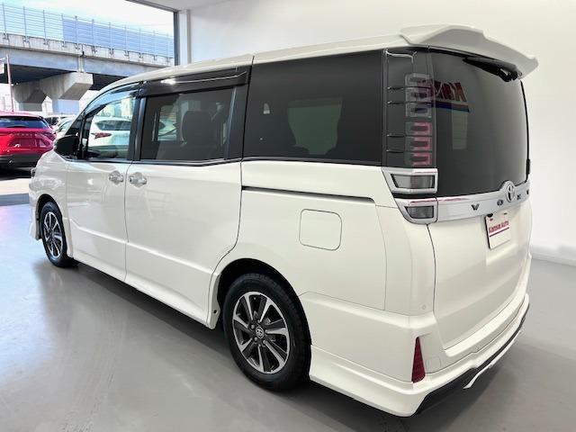 ヴォクシー ＺＳ　煌ＩＩ　ＭＯＤＥＬＬＩＳＴＡエアロ　純正１０型ナビ　バックモニター　ＥＴＣ　フルセグ　Ｂｌｕｅｔｏｏｔｈ　両側電動スライド　衝突軽減　前後ドラレコ　コーナーセンサ　後席オートＡ／Ｃ　純正フロアマット・バイザー（44枚目）