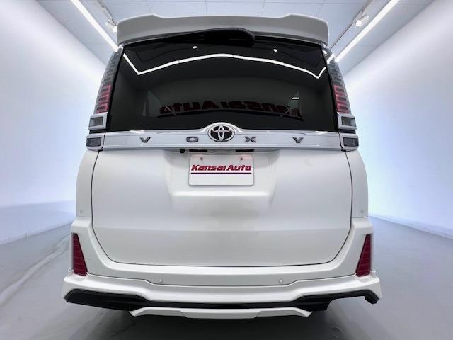 ヴォクシー ＺＳ　煌ＩＩ　ＭＯＤＥＬＬＩＳＴＡエアロ　純正１０型ナビ　バックモニター　ＥＴＣ　フルセグ　Ｂｌｕｅｔｏｏｔｈ　両側電動スライド　衝突軽減　前後ドラレコ　コーナーセンサ　後席オートＡ／Ｃ　純正フロアマット・バイザー（58枚目）