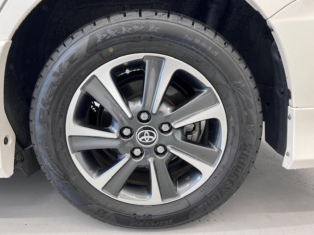 ヴォクシー ＺＳ　煌ＩＩ　ＭＯＤＥＬＬＩＳＴＡエアロ　純正１０型ナビ　バックモニター　ＥＴＣ　フルセグ　Ｂｌｕｅｔｏｏｔｈ　両側電動スライド　衝突軽減　前後ドラレコ　コーナーセンサ　後席オートＡ／Ｃ　純正フロアマット・バイザー（62枚目）