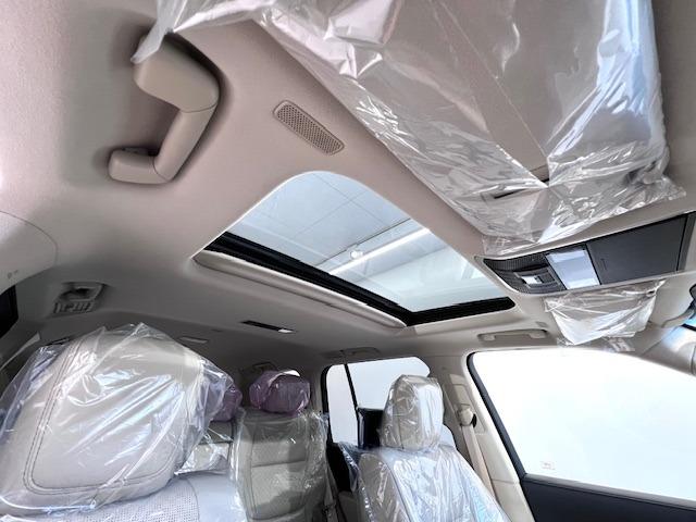 ランドクルーザー ＺＸ　ＪＢＬ　リヤエンタ　電動リヤデフ　寒冷地仕様　空気圧センサ　ＭＯＰルーフレール　ＭＯＤＥＬＬＩＳＴＡエアロ　マイナーチェンジ型　純正フロアマット　登録済未使用車　ＥＴＣ２．０　ＢＳＭ　ＨＵＤ　ＨＤＭＩ（24枚目）