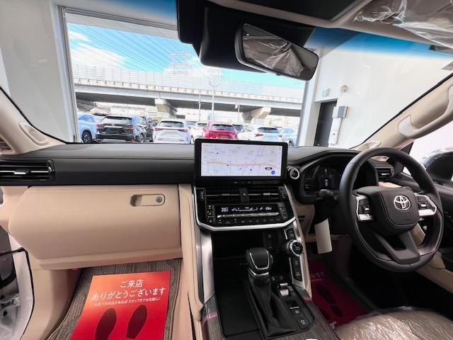 ランドクルーザー ＺＸ　ＪＢＬ　リヤエンタ　電動リヤデフ　寒冷地仕様　空気圧センサ　ＭＯＰルーフレール　ＭＯＤＥＬＬＩＳＴＡエアロ　マイナーチェンジ型　純正フロアマット　登録済未使用車　ＥＴＣ２．０　ＢＳＭ　ＨＵＤ　ＨＤＭＩ（38枚目）