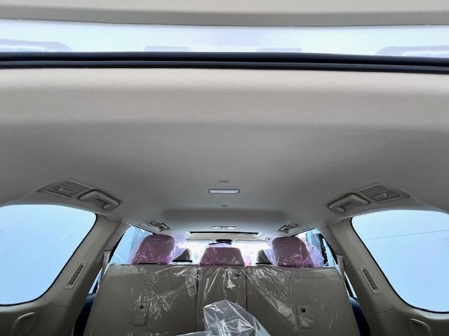 ランドクルーザー ＺＸ　ＪＢＬ　リヤエンタ　電動リヤデフ　寒冷地仕様　空気圧センサ　ＭＯＰルーフレール　ＭＯＤＥＬＬＩＳＴＡエアロ　マイナーチェンジ型　純正フロアマット　登録済未使用車　ＥＴＣ２．０　ＢＳＭ　ＨＵＤ　ＨＤＭＩ（46枚目）