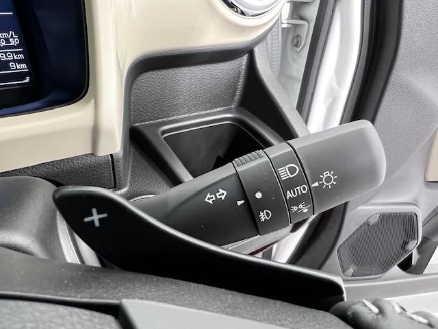 クロスビー ハイブリッドＭＺ　登録済未使用車　純正８型ナビ　全方位モニター　フルセグＴＶ　Ｂｌｕｅｔｏｏｔｈ　ＵＳＢ　フルセグ　衝突軽減ブレーキ　コーナーソナー　シートヒーター　アダプティブクルーズコントロール　ＬＥＤヘッドライト（21枚目）