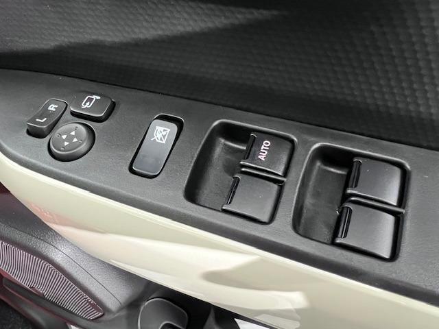 クロスビー ハイブリッドＭＺ　登録済未使用車　純正８型ナビ　全方位モニター　フルセグＴＶ　Ｂｌｕｅｔｏｏｔｈ　ＵＳＢ　フルセグ　衝突軽減ブレーキ　コーナーソナー　シートヒーター　アダプティブクルーズコントロール　ＬＥＤヘッドライト（22枚目）