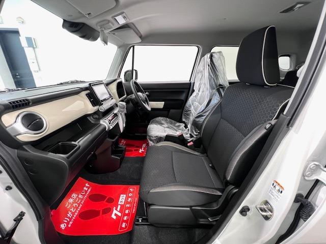 クロスビー ハイブリッドＭＺ　登録済未使用車　純正８型ナビ　全方位モニター　フルセグＴＶ　Ｂｌｕｅｔｏｏｔｈ　ＵＳＢ　フルセグ　衝突軽減ブレーキ　コーナーソナー　シートヒーター　アダプティブクルーズコントロール　ＬＥＤヘッドライト（30枚目）