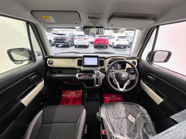 クロスビー ハイブリッドＭＺ　登録済未使用車　純正８型ナビ　全方位モニター　フルセグＴＶ　Ｂｌｕｅｔｏｏｔｈ　ＵＳＢ　フルセグ　衝突軽減ブレーキ　コーナーソナー　シートヒーター　アダプティブクルーズコントロール　ＬＥＤヘッドライト（32枚目）