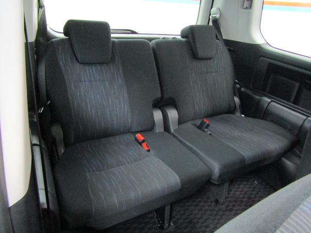 ヴォクシー ZS 煌 SDナビ ワンセグ DVD バックカメラ 両側電動ドア スマートキー Pスタート 16アルミ チルトステア ステアスイッチ オートライト HID フォグ シートリフター リアワイパー オートエアコン(10枚目)