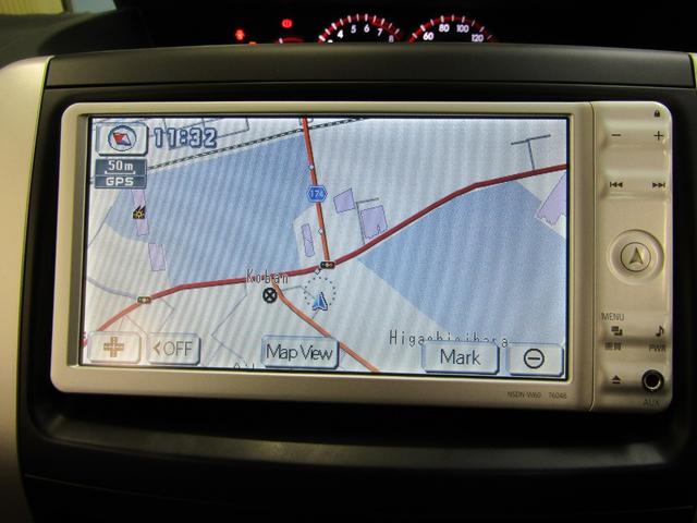 ヴォクシー ZS 煌 SDナビ ワンセグ DVD バックカメラ 両側電動ドア スマートキー Pスタート 16アルミ チルトステア ステアスイッチ オートライト HID フォグ シートリフター リアワイパー オートエアコン(13枚目)