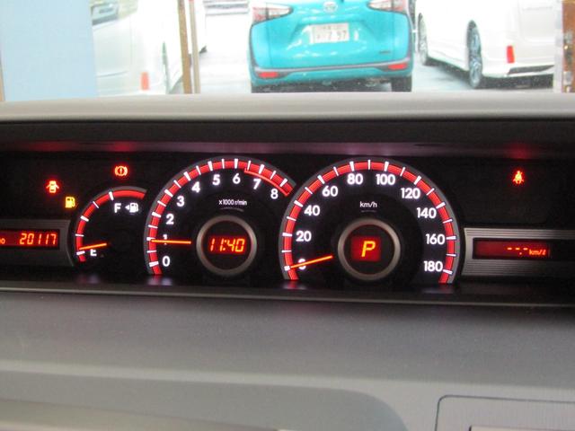 ヴォクシー ZS 煌 SDナビ ワンセグ DVD バックカメラ 両側電動ドア スマートキー Pスタート 16アルミ チルトステア ステアスイッチ オートライト HID フォグ シートリフター リアワイパー オートエアコン(24枚目)