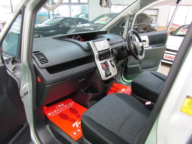 ヴォクシー ZS 煌 SDナビ ワンセグ DVD バックカメラ 両側電動ドア スマートキー Pスタート 16アルミ チルトステア ステアスイッチ オートライト HID フォグ シートリフター リアワイパー オートエアコン(35枚目)