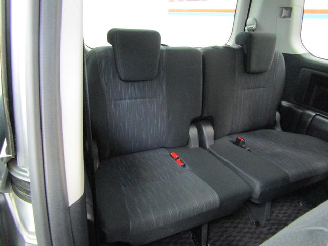 ヴォクシー ZS 煌 SDナビ ワンセグ DVD バックカメラ 両側電動ドア スマートキー Pスタート 16アルミ チルトステア ステアスイッチ オートライト HID フォグ シートリフター リアワイパー オートエアコン(40枚目)