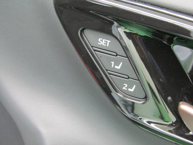 クラウンスポーツ Ｚ　ＴＳＳ　パノラマルーフ　純正ナビ　フルセグ　ＥＴＣ２．０　Ａモニター　Ｄインナーミラー　モデエアロ　モデ２１アルミ　オートライト　ＬＥＤヘッド　レザーシート　Ｐシート　エアシート　シートヒーター（36枚目）