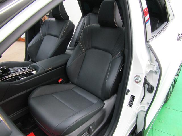 クラウンスポーツ Ｚ　ＴＳＳ　パノラマルーフ　純正ナビ　フルセグ　ＥＴＣ２．０　Ａモニター　Ｄインナーミラー　モデエアロ　モデ２１アルミ　オートライト　ＬＥＤヘッド　レザーシート　Ｐシート　エアシート　シートヒーター（47枚目）